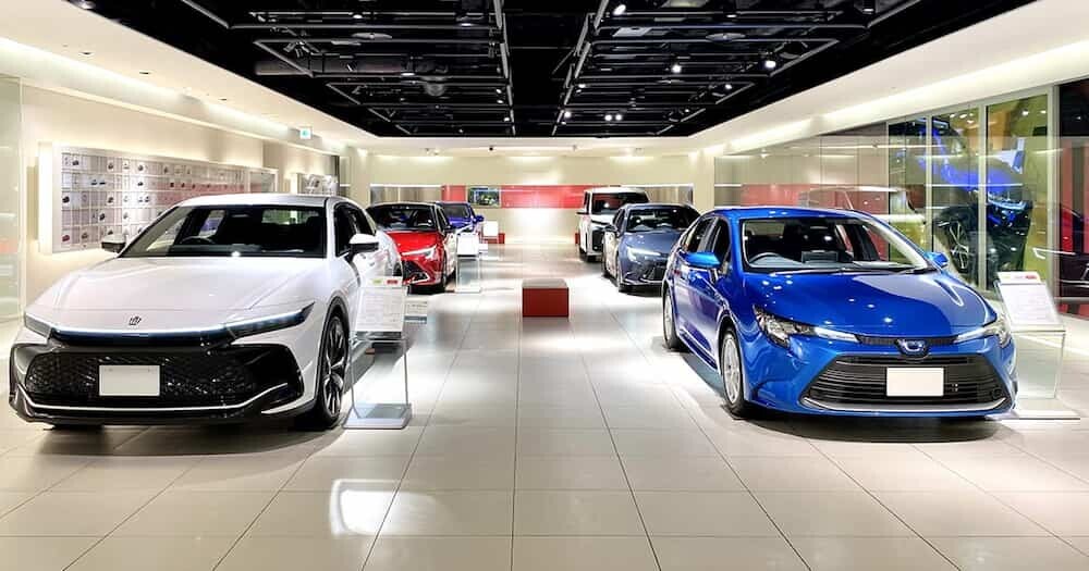 トヨタ ディーラー 展示場