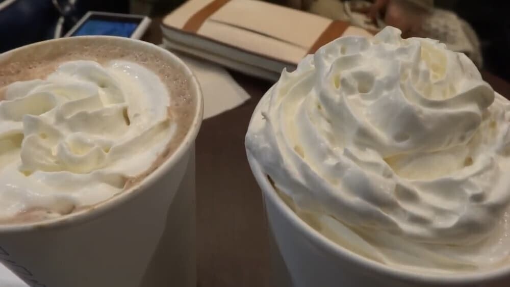 スターバックス 店内 ドリンク