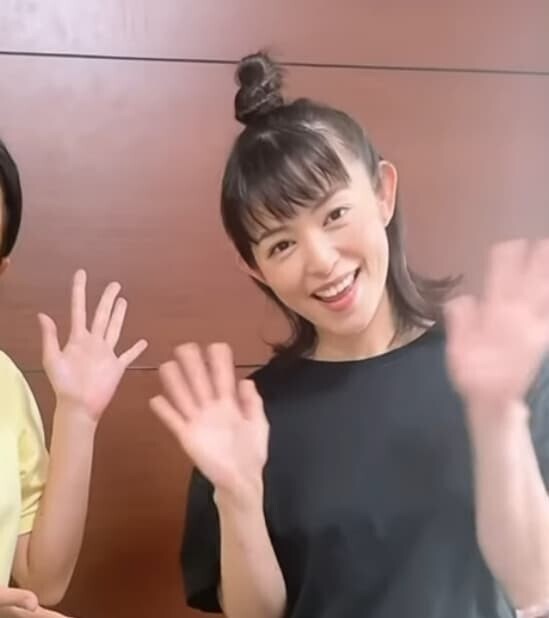 岩佐真悠子