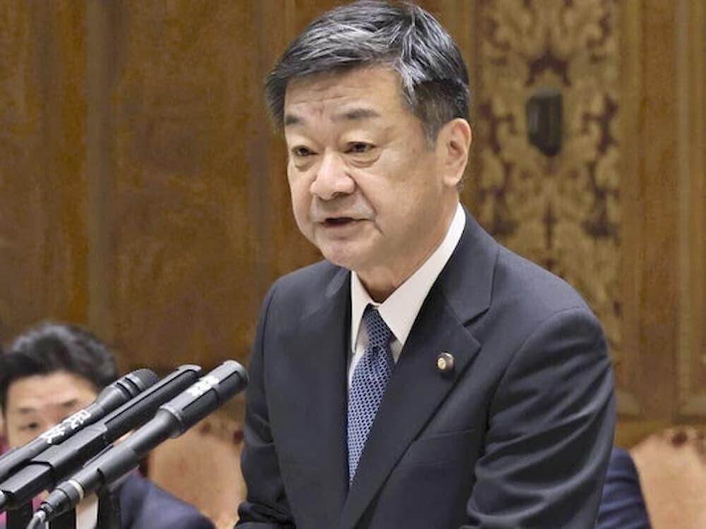 足立敏之 議員
