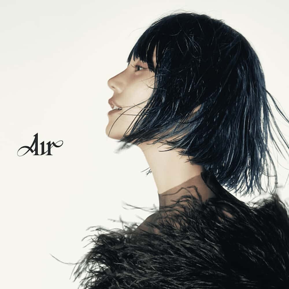 【完全和訳・カナルビ付】YEJI『Air』歌詞の意味とは？息を奪われる恋の表現を徹底解説