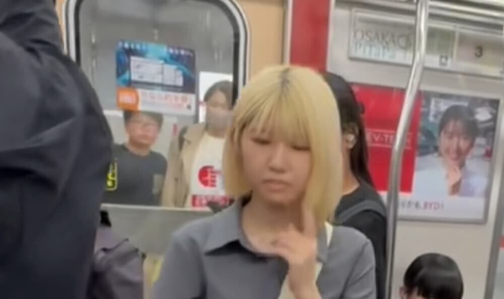 電車内でスピーカー爆音を流す女性TikToker「せんぷう」