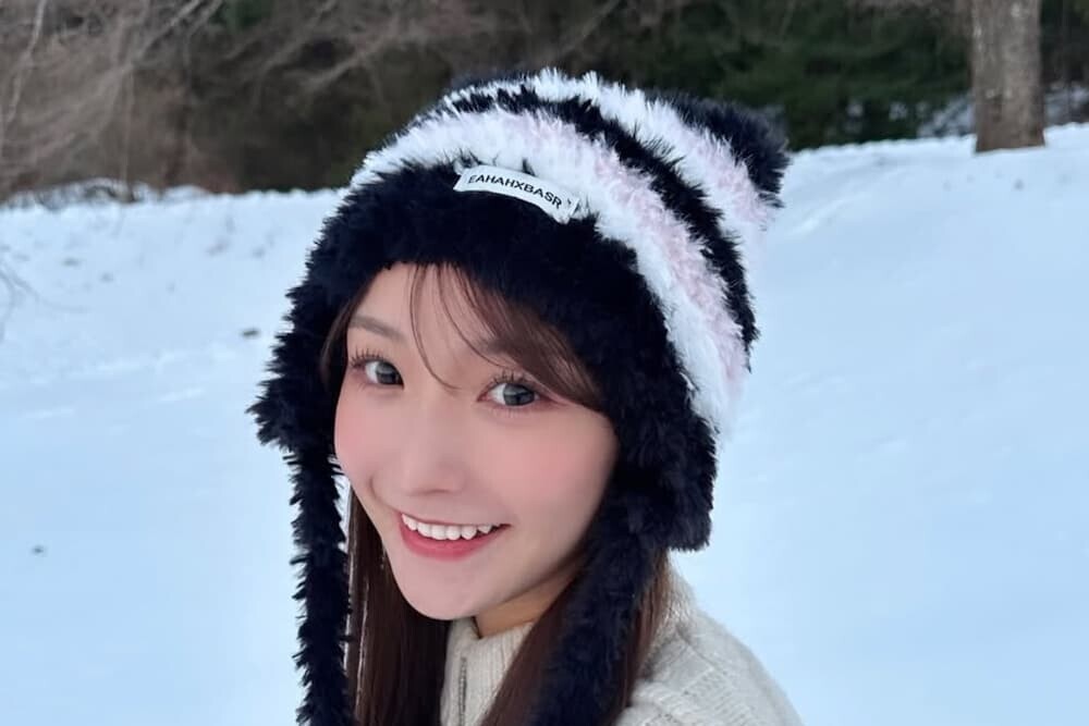 元AKB48の藤園麗（20歳）