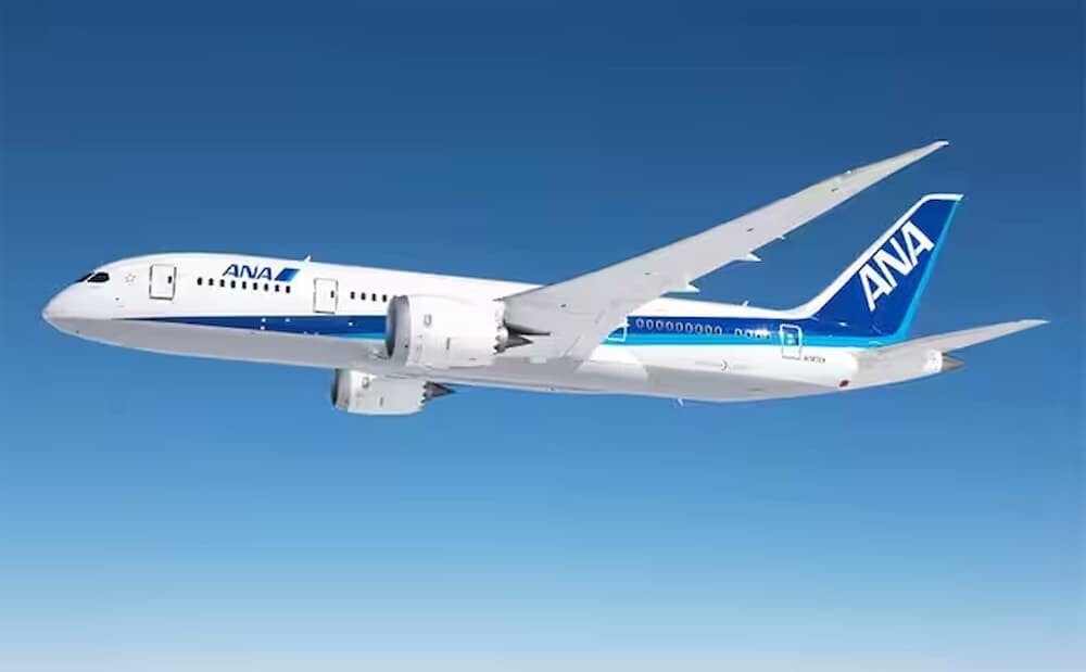 全日空機