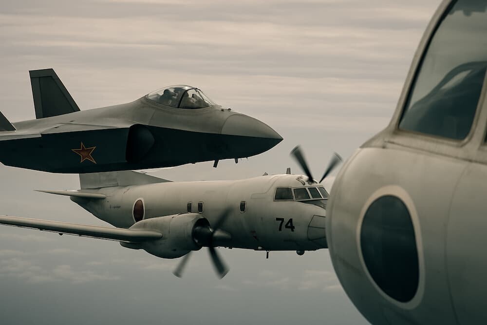 中国戦闘機が海自機に45mまで異常接近　リアルなイメージ