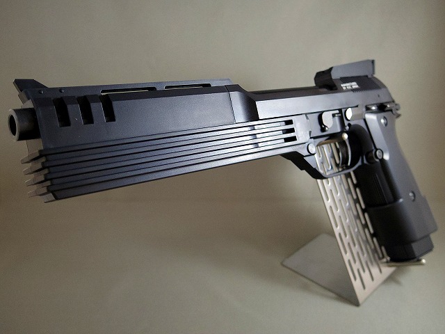 ロボコップ　モデルガンエアガン　M93R AUTO9 KSC】 M93R オート9 ガスブローバック エアガン 映画 ロボコップ