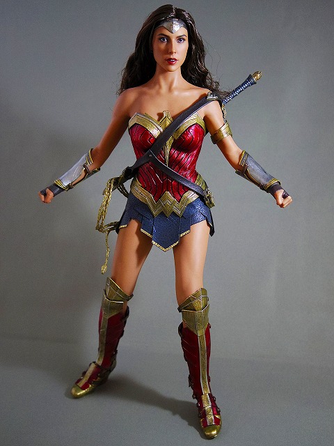 HOTTOYS 「バットマン vs スーパーマン ジャスティスの誕生」 ワンダー
