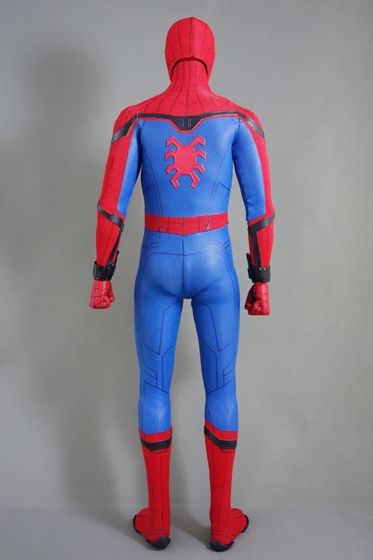 HOTTOYS 「スパイダーマン：ホームカミング」 スパイダーマン レビュー