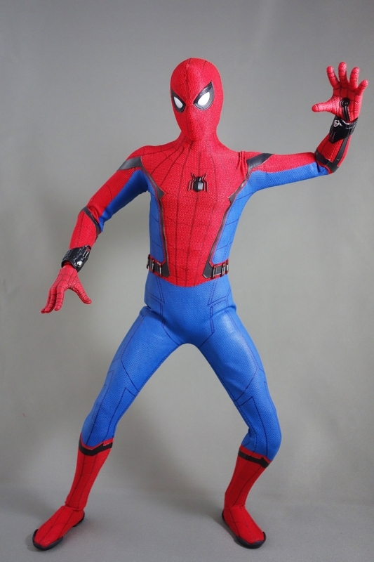 HOTTOYS 「スパイダーマン：ホームカミング」 スパイダーマン レビュー