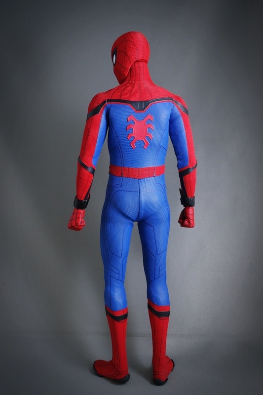 HOTTOYS 「スパイダーマン：ホームカミング」 スパイダーマン レビュー
