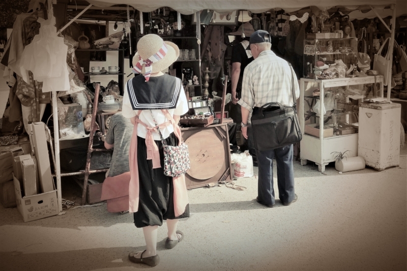 骨董 上山市の狸森骨董品店｜工芸品の展示・骨董品の買取