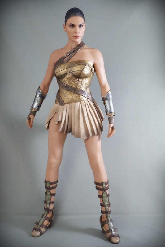 HOTTOYS 『ワンダーウーマン』ワンダーウーマン（トレーニング