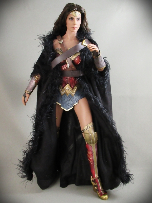 【ホットトイズ】ワンダーウーマン BVS版 美品 バットマン ジャスティスリーグ HOTTOYS 『ジャスティス・リーグ』ワンダーウーマン［ボーナス