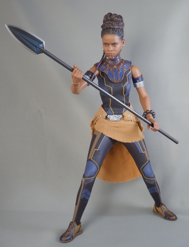 Hot Toys - 【お値下げ中】ホットトイズ　シュリ HOTTOYS 『ブラックパンサー』シュリ レビュー - okurejeの日記