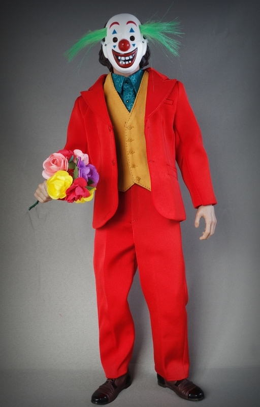 TOYS ERA PE004 ジョーカー 　ホアキン　フェニックス Amazon.co.jp: TOYS ERA PE004 ジョーカー 16 フィギュア The