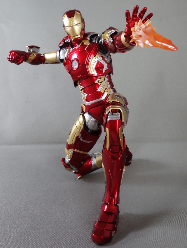threezero 『アベンジャーズ:インフィニティ・サーガ』DLX アイアン