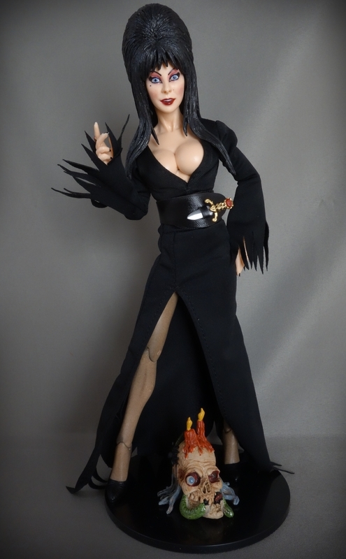 Elvira (エルヴァイラ) NECA 8インチアクションフィギュア Elvira (エルヴァイラ) NECA 8インチアクションフィギュア