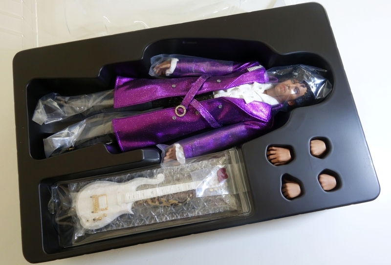 プリンス オブジェ prince&the revolution フィギュア Soosootoys プリンス（Prince Rogers Nelson） レビュー - okurejeの日記