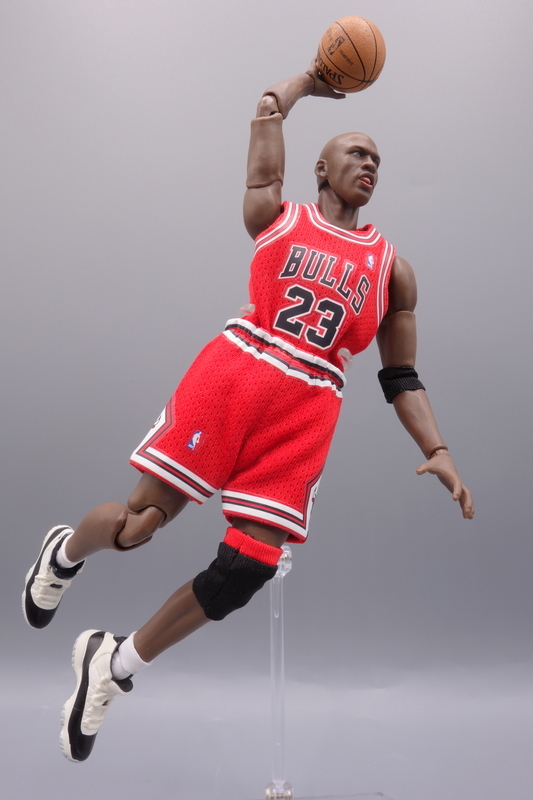 MAFEX Michael Jordan Chicago Bulls レビュー - okurejeの日記
