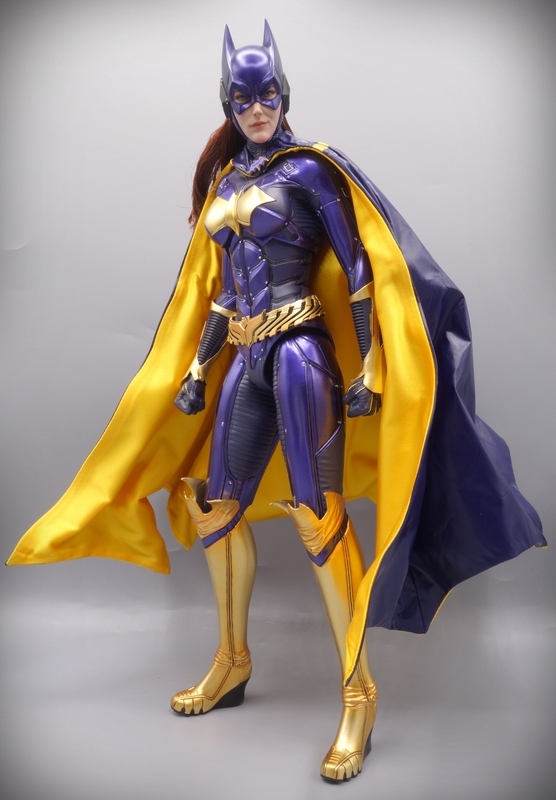 HOTTOYS 『バットマン：アーカム・ナイト』バットガール（パープル