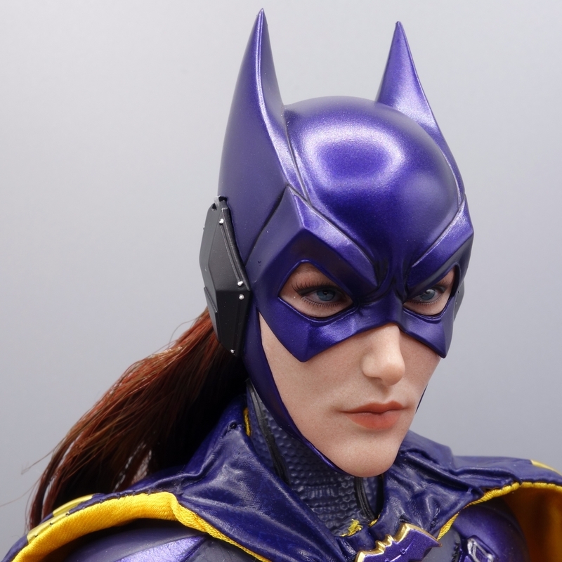 HOTTOYS 『バットマン：アーカム・ナイト』バットガール（パープル