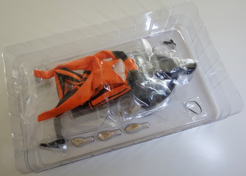 メディコムトイ RAH 地球防衛未亡人 ダン隊員 レビュー - okurejeの日記
