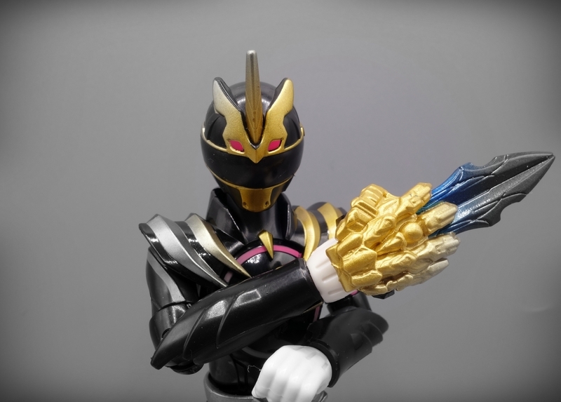 緊急購入‼ 『ナンバーワン戦隊ゴジュウジャー』アクションヒーロー