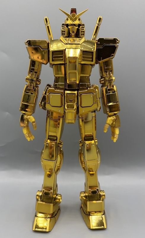 MG 1/100 RX-78-2 ガンダムVer.3.0[ゴールドコーティング] レビュー