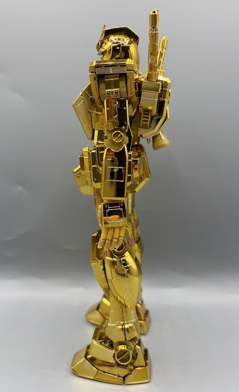 MG 1/100 RX-78-2 ガンダムVer.3.0[ゴールドコーティング] レビュー