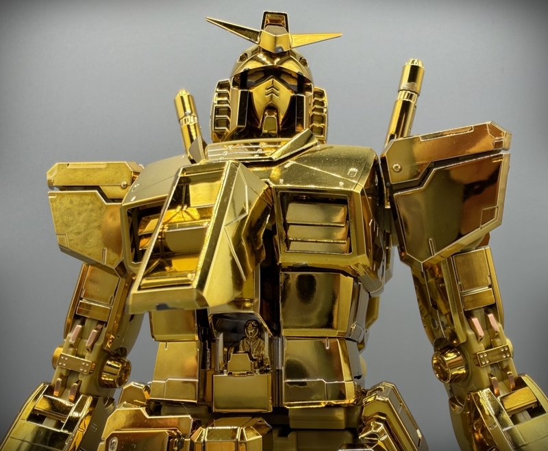 MG 1/100 RX-78-2 ガンダムVer.3.0[ゴールドコーティング] レビュー