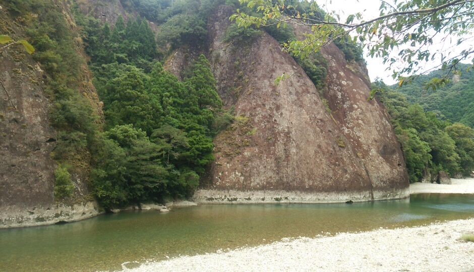 f:id:oldna:20200826163823j:plain f:id:oldna:20200826163823j:plain