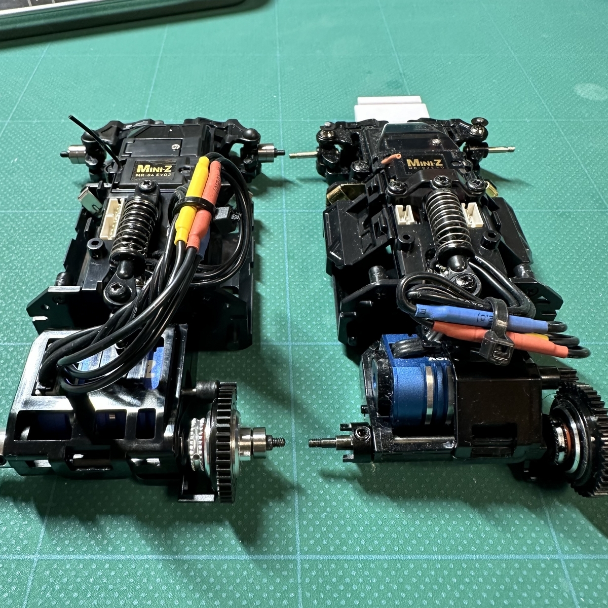ミニッツMR03  02カラー ミニッツ 02カラーMR-03VE PROとEX-1 | ホビー満喫！