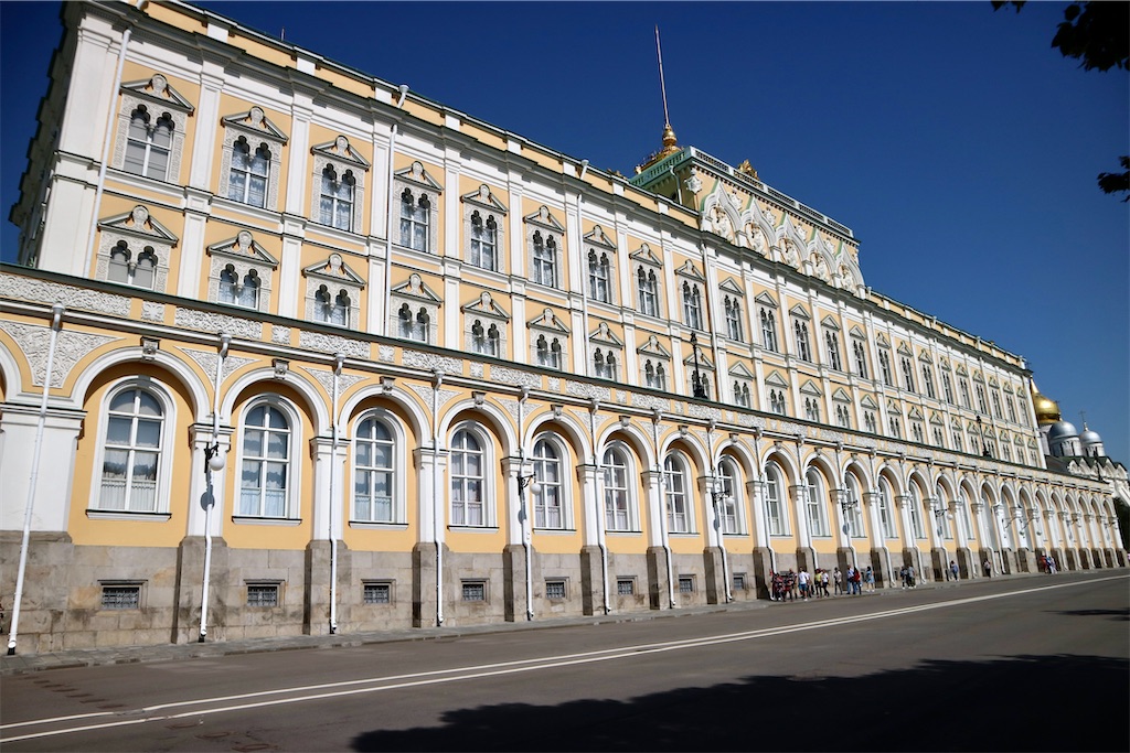 ロシア旅行】モスクワ：街の中心クレムリンン。隣には赤の広場と