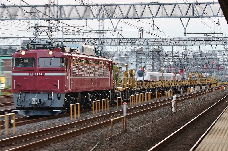 ざんぱんまん 休止中 On Twitter 2018 09 18 31ｔ 5502f編成 京急蒲田駅 北品川駅 エアポート急行 羽田空港行き エアポート急行 成田行き 遂に5500形が京急線の運用に着きました 京急線はさらに車両のバリエーションが増えましたね 新しい顔として頑張って貰い