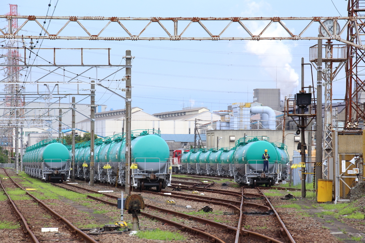 f:id:om08amagi:20200719001348j:plain f:id:om08amagi:20200719001348j:plain