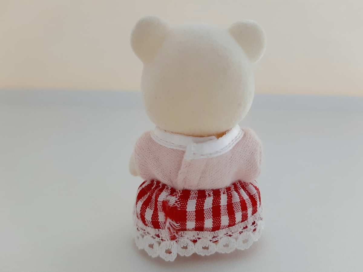 シルバニア 留学生 シロクマ女の子！ - おもちゃと絵本以外をミニマルに！