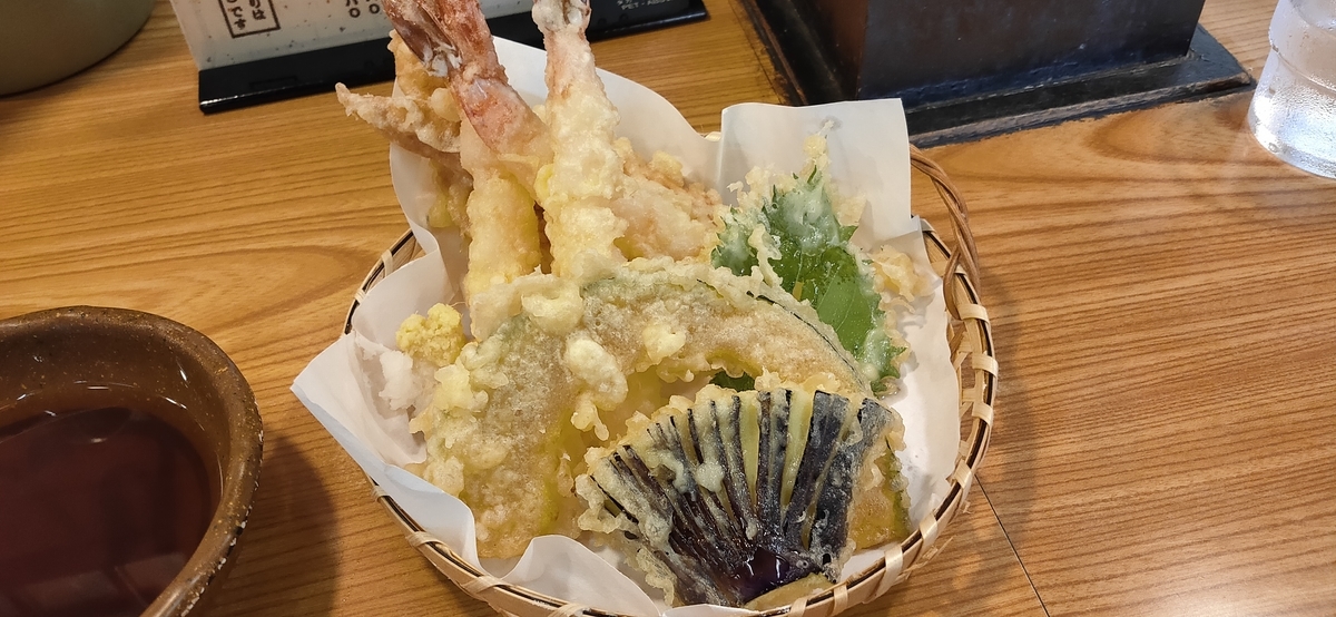 f:id:omoeraku:20201031221805j:plain f:id:omoeraku:20201031221805j:plain