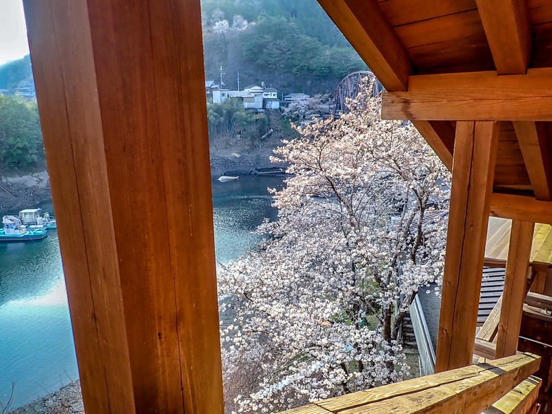 f:id:omoroionnsenn:20190320021904j:plain
