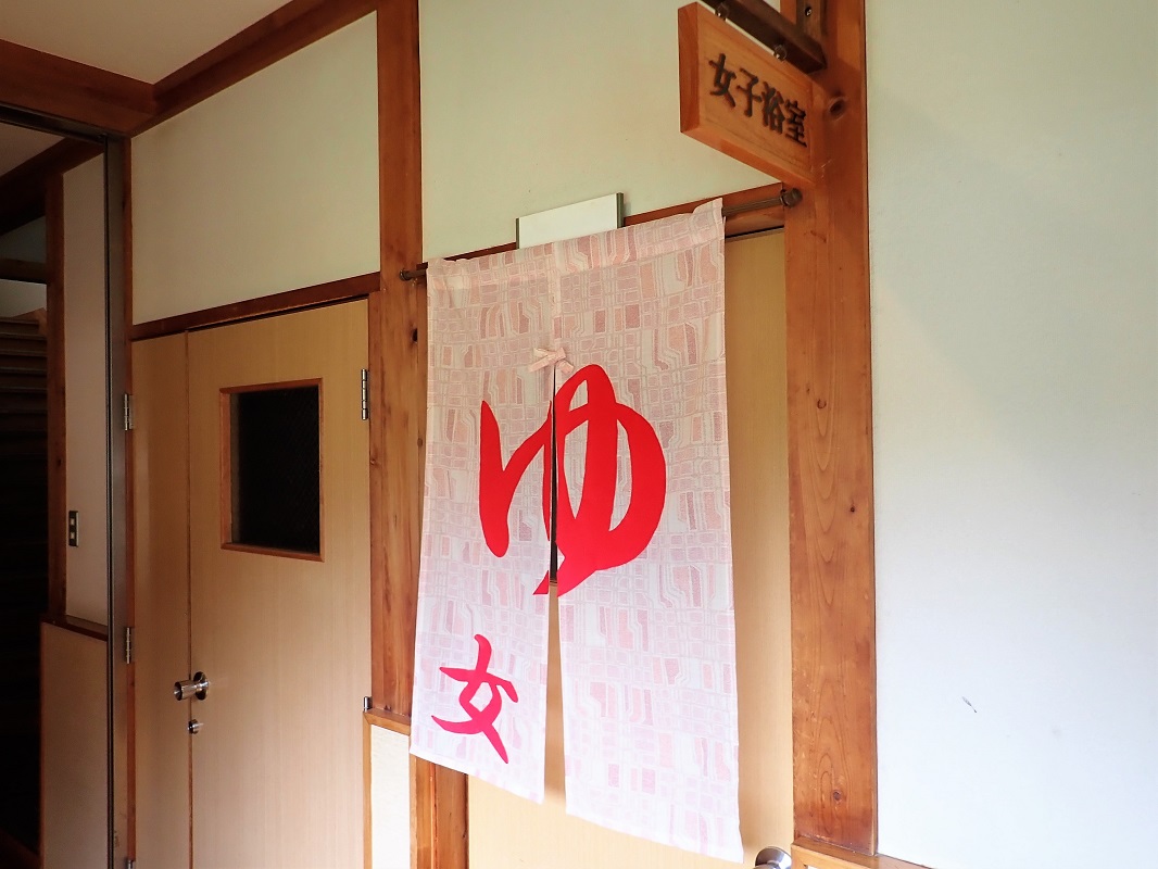 f:id:omoroionnsenn:20190624210232j:plain
