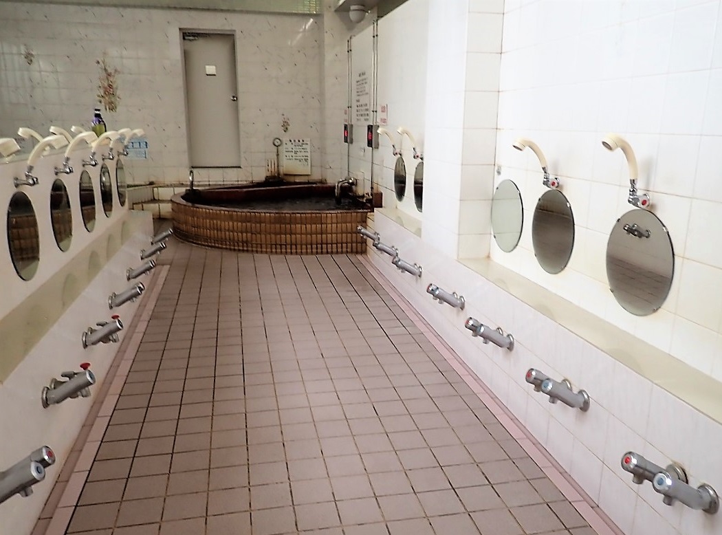 f:id:omoroionnsenn:20191215143800j:plain