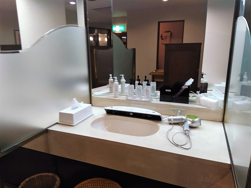 f:id:omoroionnsenn:20200220120608p:plain