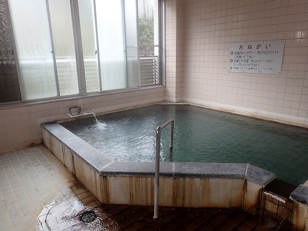 f:id:omoroionnsenn:20200408072746j:plain