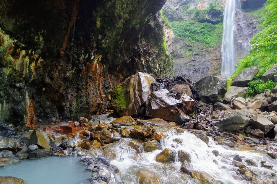 f:id:omoroionnsenn:20200425005524j:plain