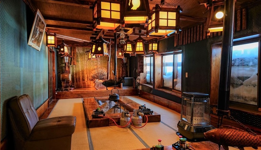 f:id:omoroionnsenn:20200426004444j:plain