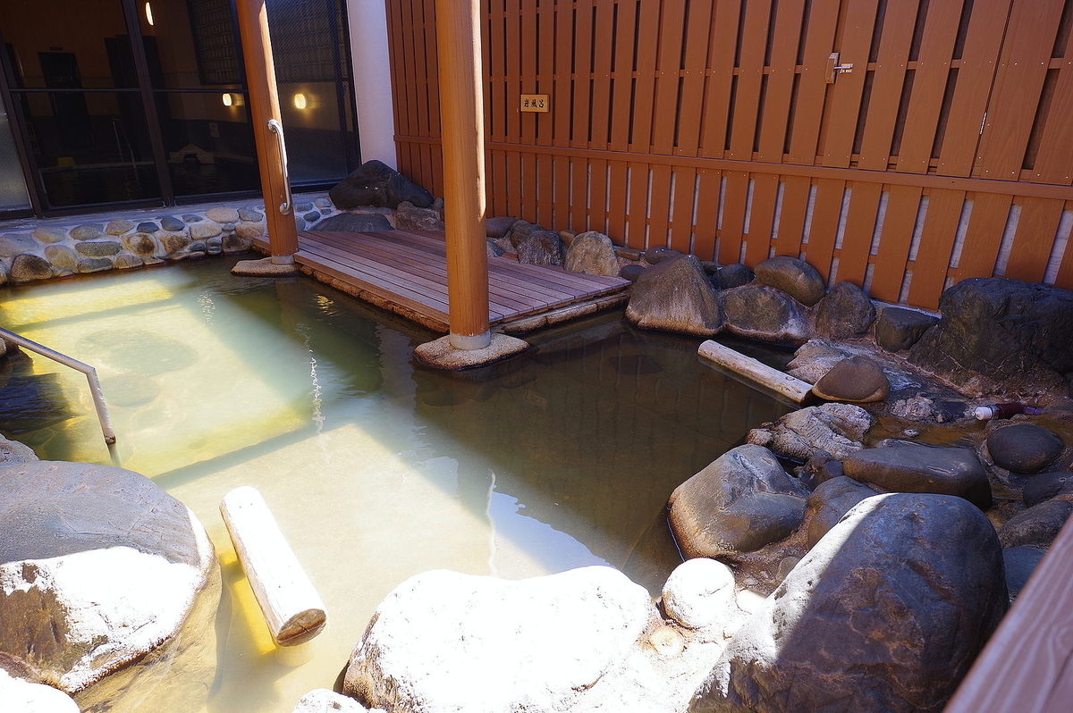 f:id:omoroionnsenn:20200619233238j:plain