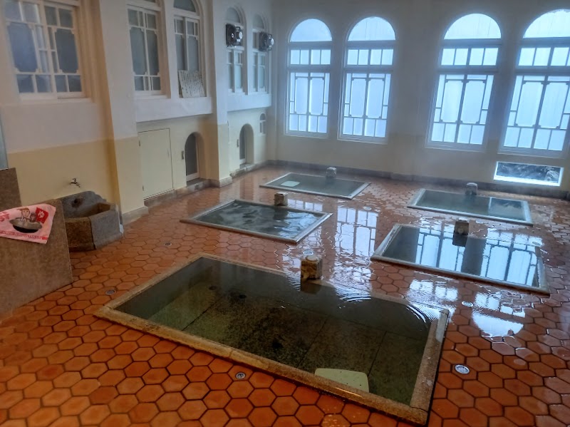 f:id:omoroionnsenn:20220106092157j:plain