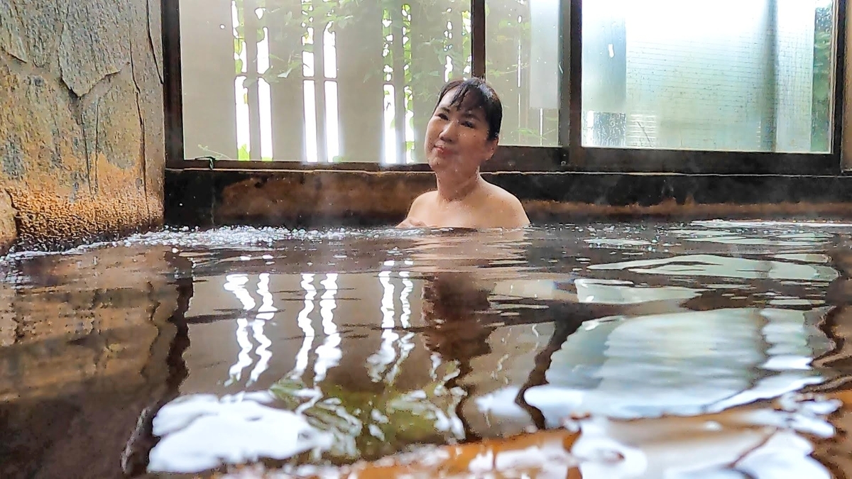 炭酸 温泉 山里 の 湯