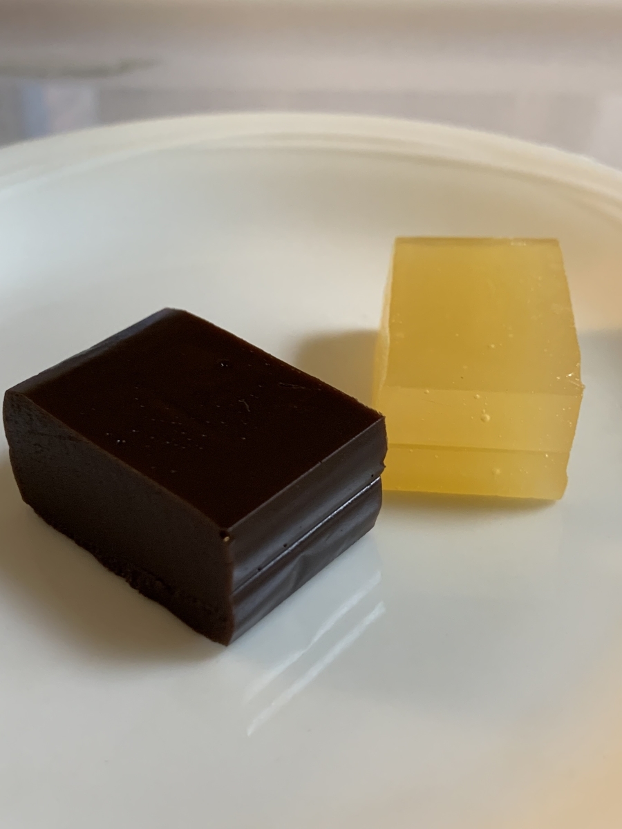 カカオフルーツとショコラの小切り