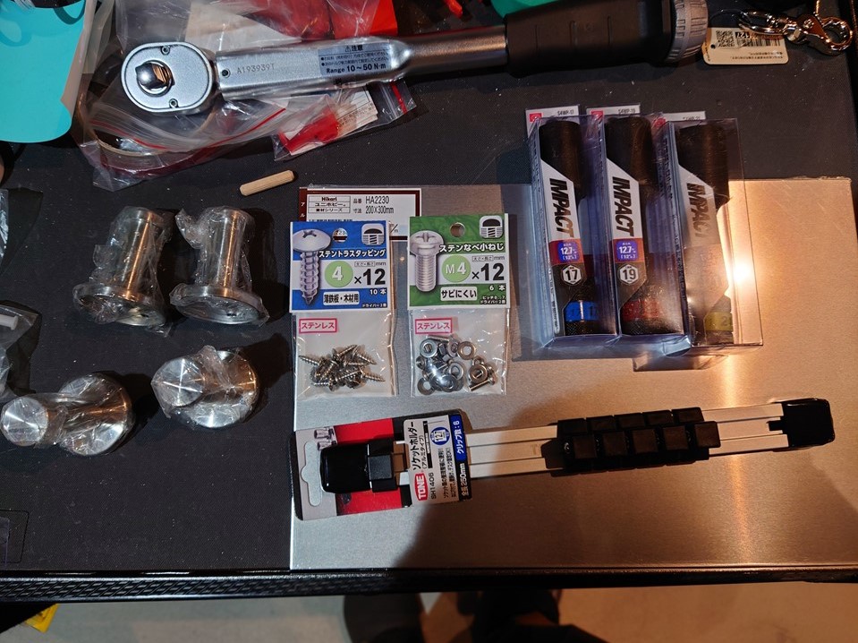 トルクレンチを新調して収納をDIYしてみる - ガレージハウスで愛車と気ままな日々