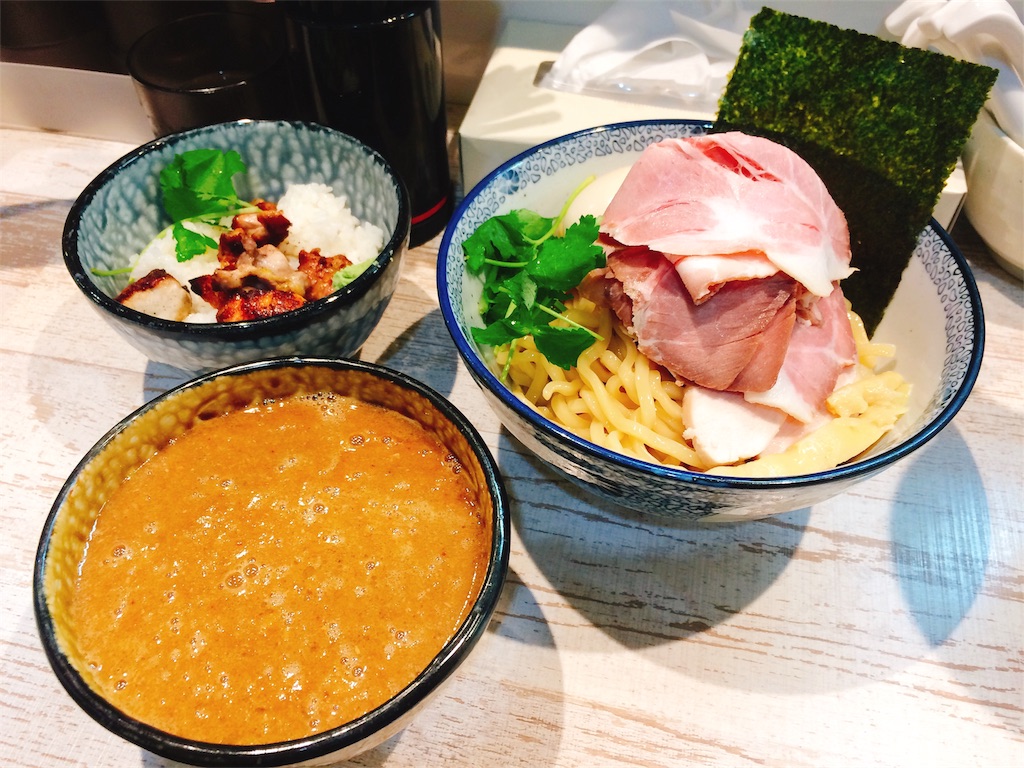 f:id:omuyaaaaan:20180512080056j:plain